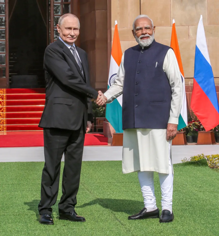 भारत-रूस: पुतिन-मोदी ने 2030 तक 100 अरब डॉलर के द्विपक्षीय व्यापार का लक्ष्य रखा