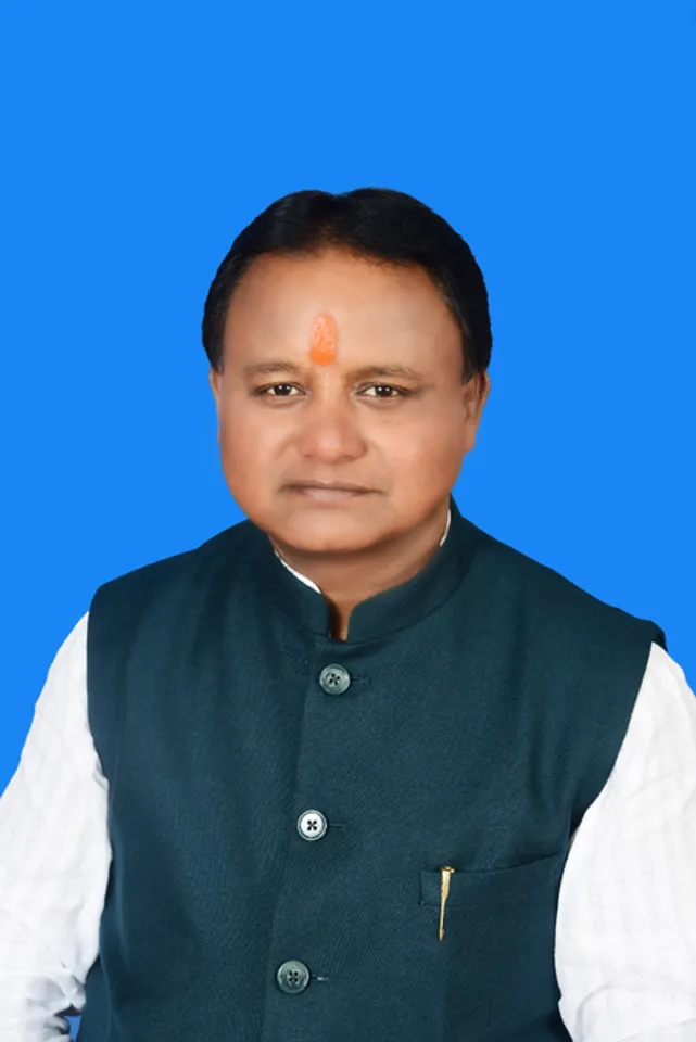 Odisha CM Majhi praises 100-year-old K. Lakshmi Bai for her selfless contribution to healthcare