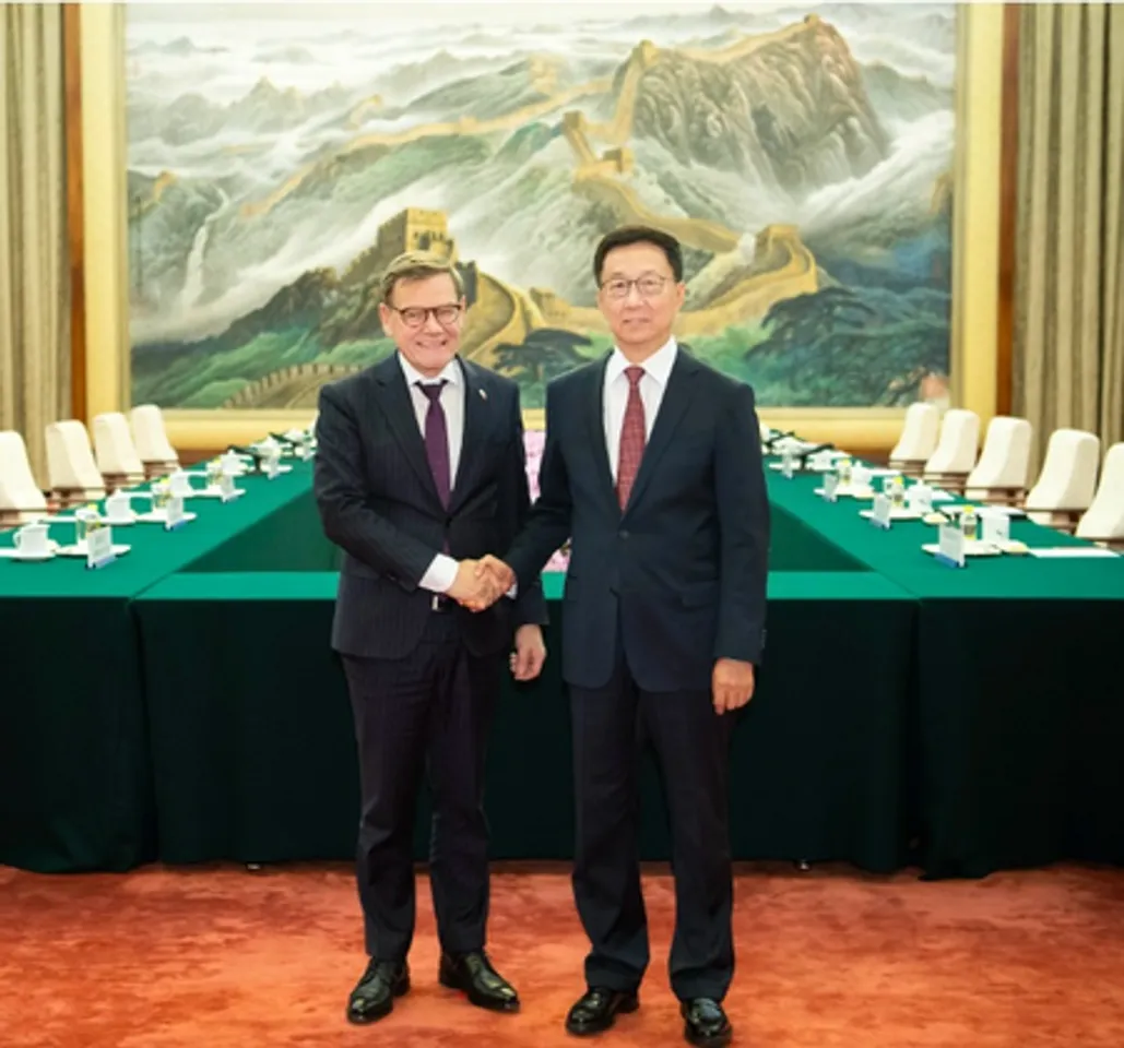 हान चेंग ने जर्मनी के विदेश मंत्री वाडेफुल से मुलाकात की