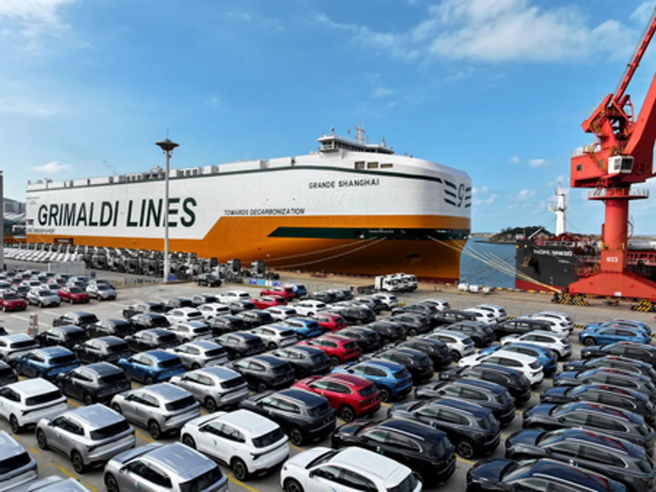 चीन में ऑटोमोबाइल उत्पादन और बिक्री 3.1 करोड़ यूनिट से अधिक