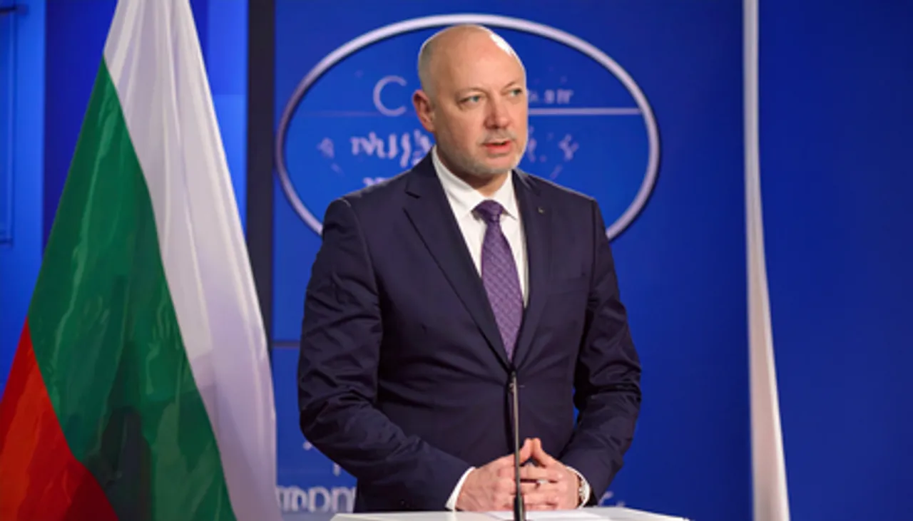 बुल्गेरिया में हजारों की संख्या में लोग सड़कों पर उतरे, सरकार के खिलाफ लोगों ने जताई नाराजगी, पीएम ने दिया इस्तीफा