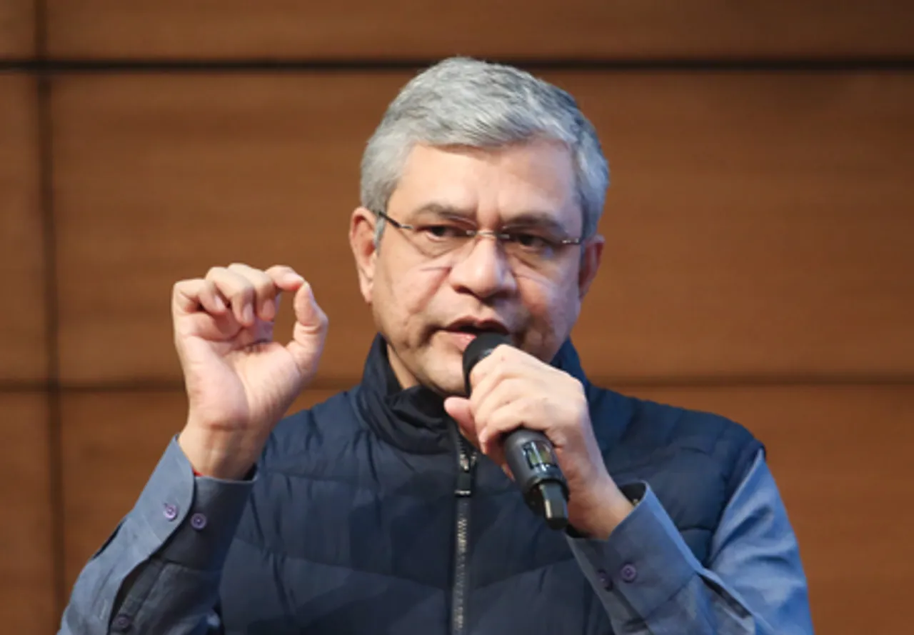 New Delhi: Ashwini Vaishnaw Addresses Press Conference