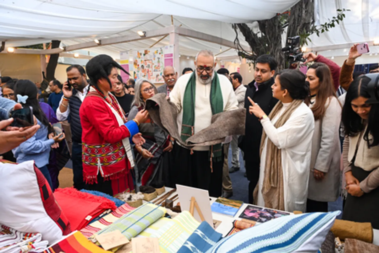New Delhi: Giriraj Singh visits ‘Crafted for the Future’ exhibition
