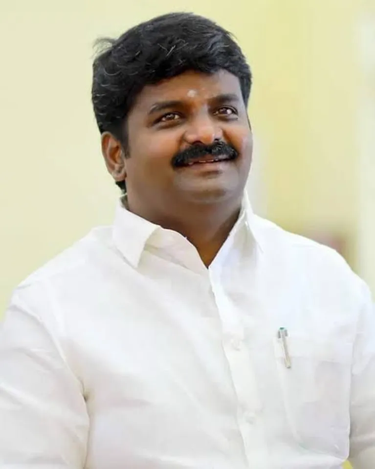 AIADMK leader attacks DMK over ‘vacancies crisis’ in govt hospitals