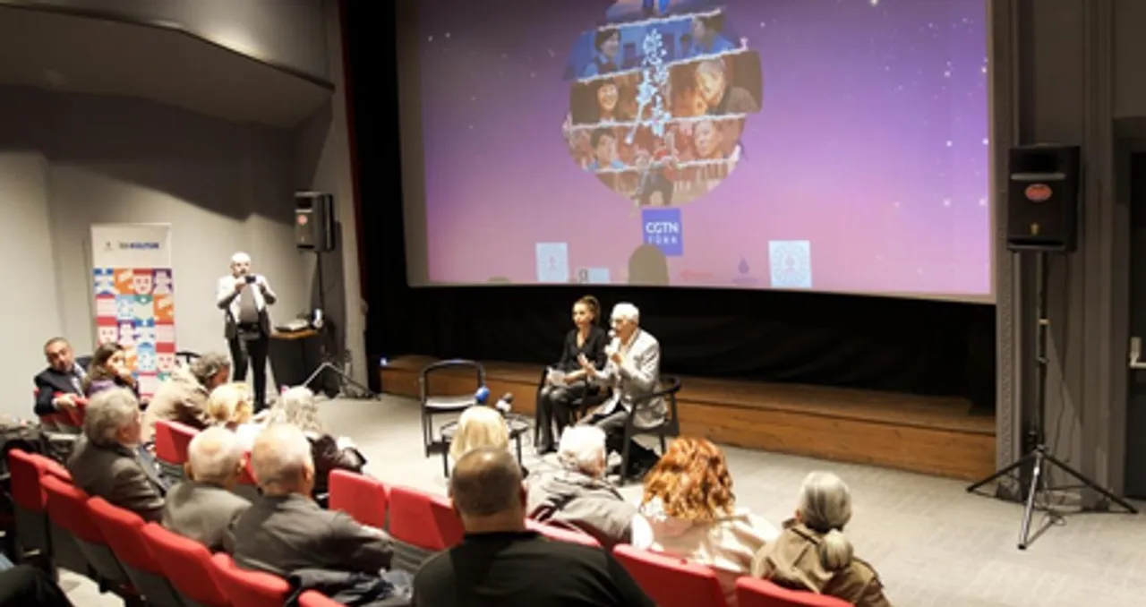 तुर्किये में डॉक्यूमेंट्री 'हॉटलाइन पेइचिंग' का प्रदर्शन