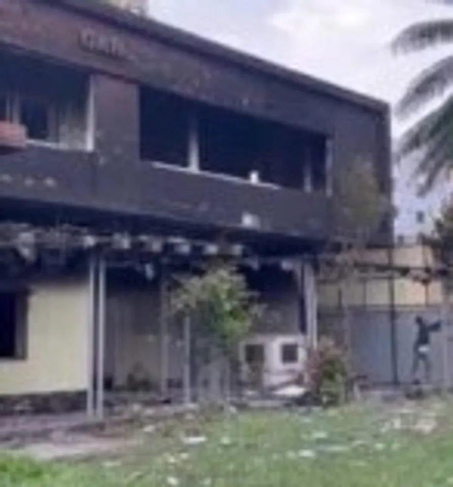 Awami League condemns attacks on media offices, flags crisis in Bangladesh