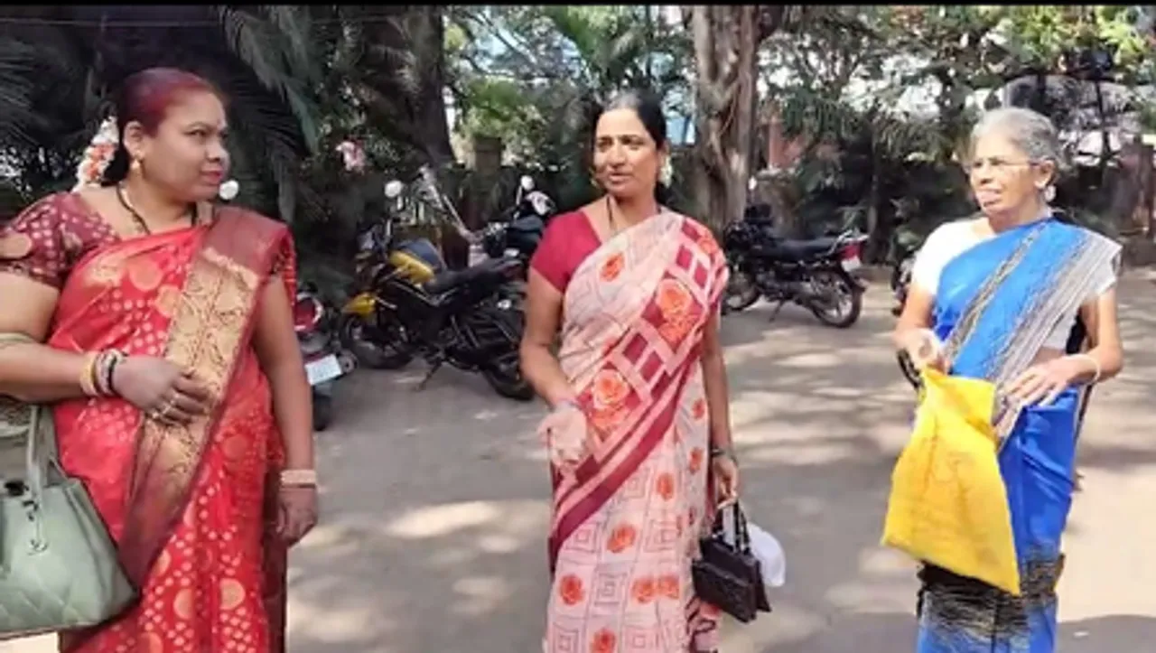 कर्नाटक: गृह लक्ष्मी योजना के लाभार्थियों को नहीं मिल रहा फंड, साझा किया दर्द