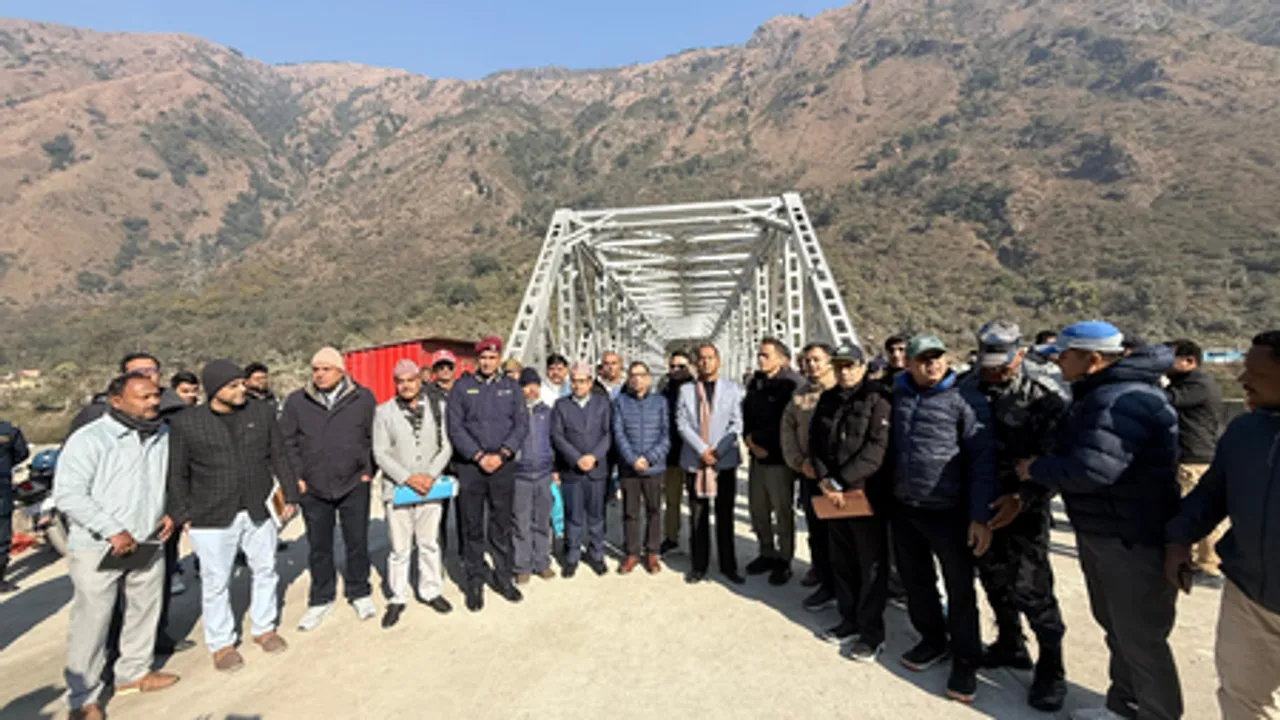 उत्तराखंड : नेपाल के राजदूत डॉ. शंकर प्रसाद शर्मा पहुंचे धारचूला, छारछुम पुल का निरीक्षण किया