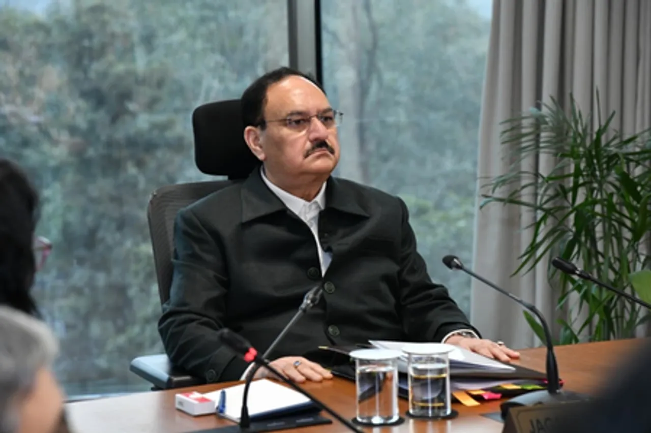जेपी नड्डा ने की मध्य प्रदेश और छत्तीसगढ़ के साथ हाई लेवल बैठक, टीबी मुक्त भारत पर मिशन मोड में काम के दिए निर्देश