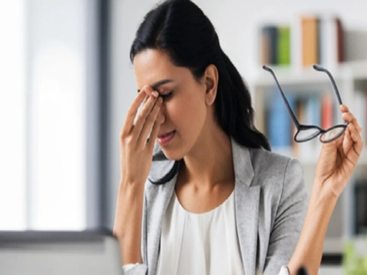 आंखों की देखभाल के लिए असरदार हैं ये चार आयुर्वेदिक तरीके, आयुष मंत्रालय ने बताए लाभ