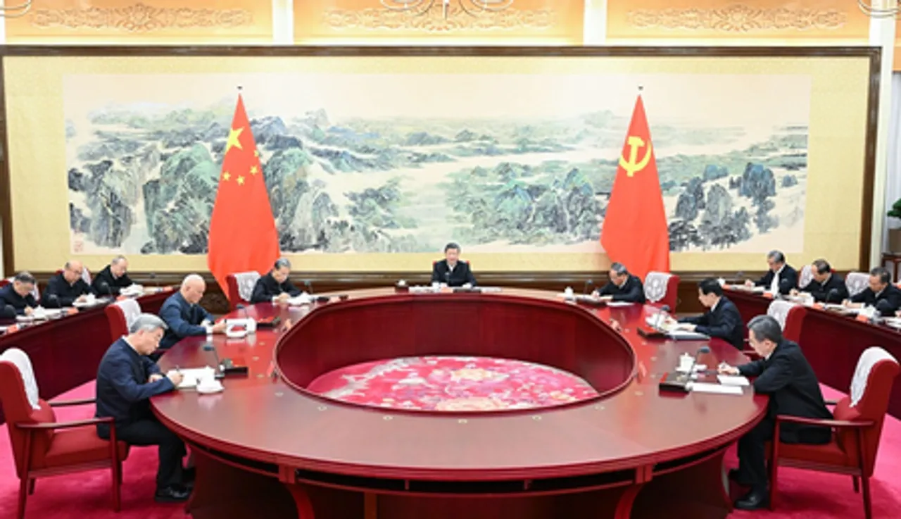 सीपीसी केंद्रीय कमेटी के पोलित ब्यूरो ने बैठक कर व्यवहार के सुधार पर 8 सूत्रीय फैसले के दृढ़ कार्यांवयन पर बल दिया