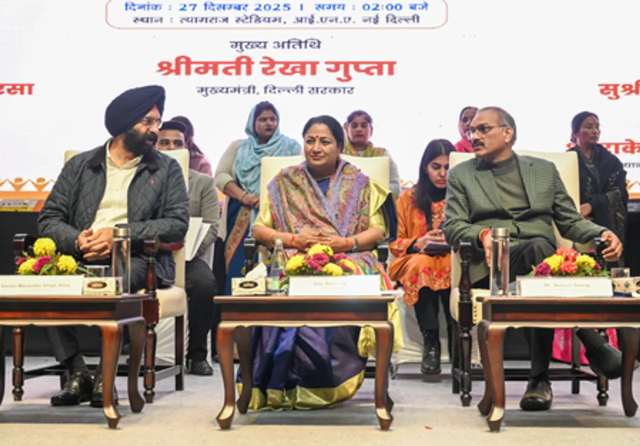 Poor families will get keys to their own flats in New Year: Delhi CM (Photo: IANS/Deepak Kumar)