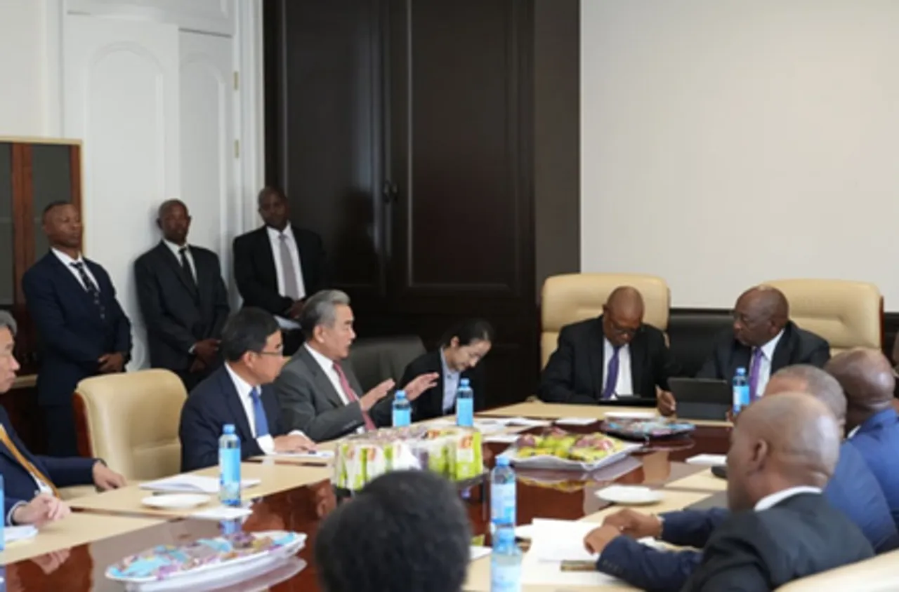 लेसोथो के प्रधानमंत्री ने वांग यी से मुलाकात की