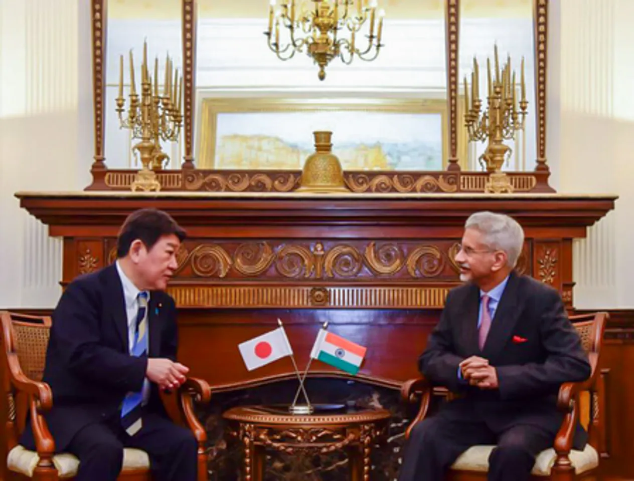 New Delhi: EAM S Jaishankar Meets Japan FM Toshimitsu Motegi