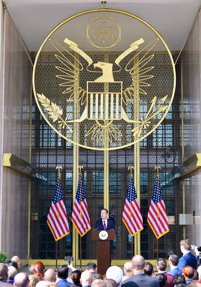 खत्म हुआ अमेरिकी राजदूत सर्जियो गोर का मुंबई दौरा, कई दिग्गजों से की मुलाकात