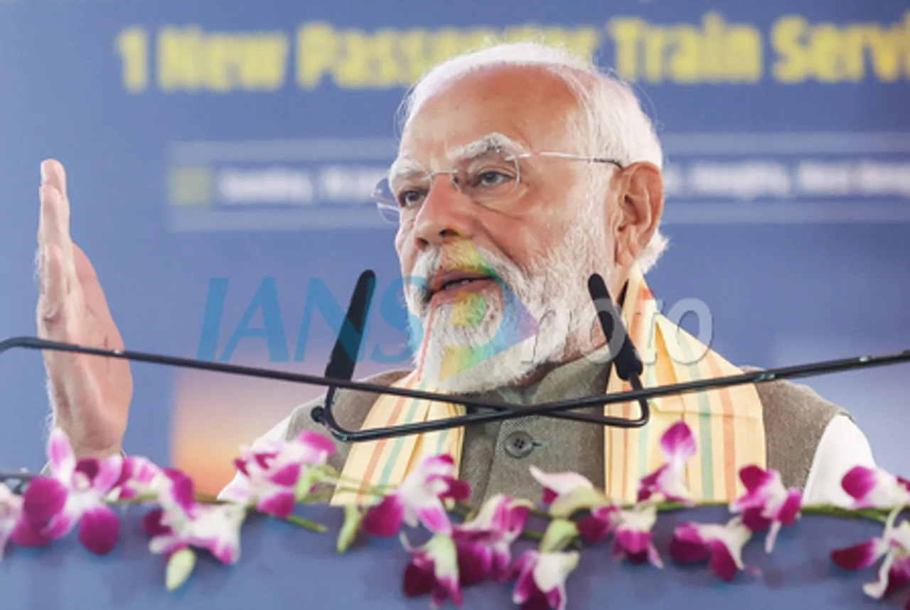 केंद्रीय कैबिनेट का बड़ा फैसला: अटल पेंशन योजना 2030-31 तक बढ़ी, एमएसएमई को मजबूत करने के लिए सिडबी को 5,000 करोड़ की इक्विटी मदद