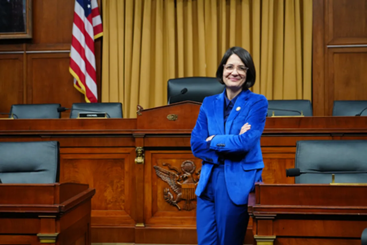 US Democratic lawmakers urge Meta, Google to end ICE ad partnerships