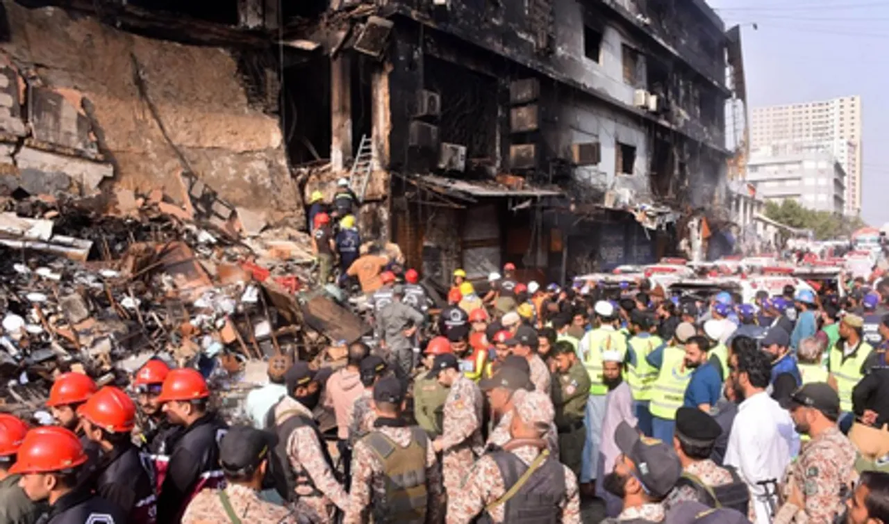 Pakistan: Death toll from Karachi shopping mall fire rises to 67