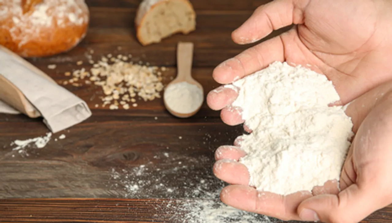स्वाद में मखमली, पर शरीर के लिए जहर! जानें मैदा कैसे आपको पहुंचाता है नुकसान
