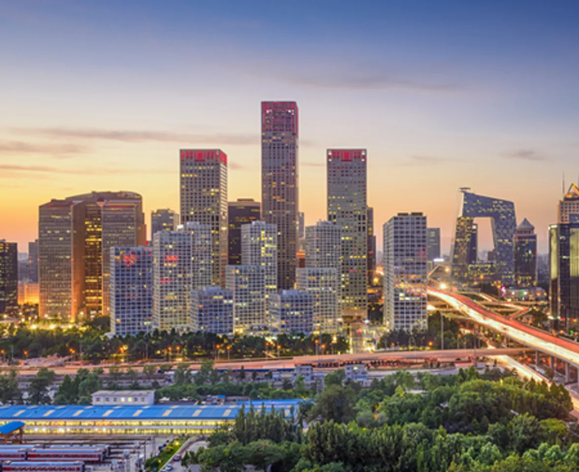 आधुनिक महानगर के रूप में पेइचिंग : औद्योगिक और तकनीकी प्रगति की दिशा में नया कदम