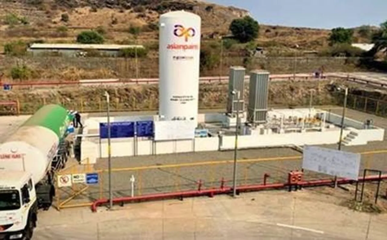 Asian Paints’ Q3 profit falls nearly 5 pc, shares slide 4 pc