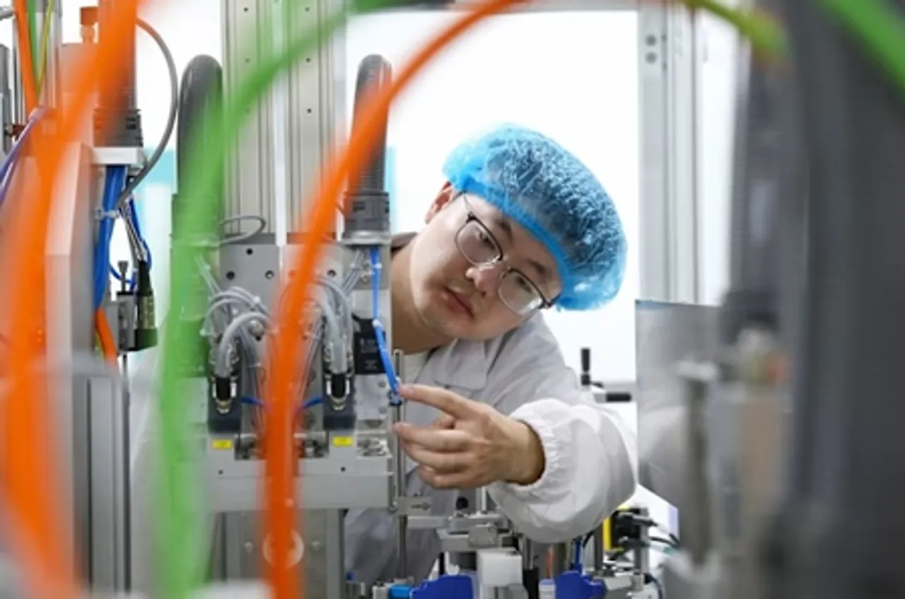 'चीन के फायदे' वैश्विक दवा कंपनियों को निवेश और सहयोग के लिए आकर्षित कर रहे हैं : ब्रिटिश मीडिया