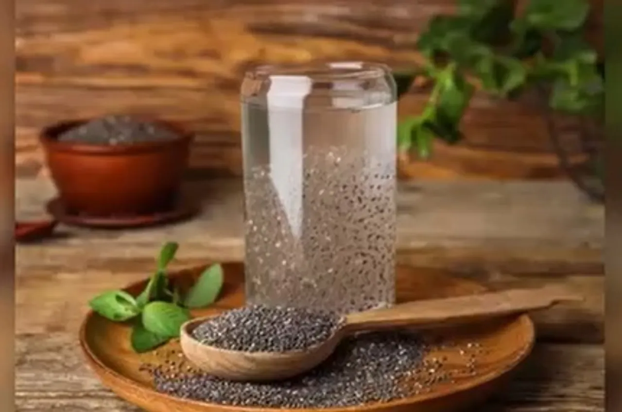 चियासीड्स सेवन के फायदे अनेक, ह्रदय मजबूत तो कोलेस्ट्रॉल और ब्लड प्रेशर रहेगा कंट्रोल
