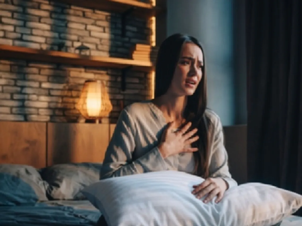 फाल्गुन मास में क्यों होता है सबसे ज्यादा सर्दी-जुकाम? जानें क्या खाएं और क्या नहीं