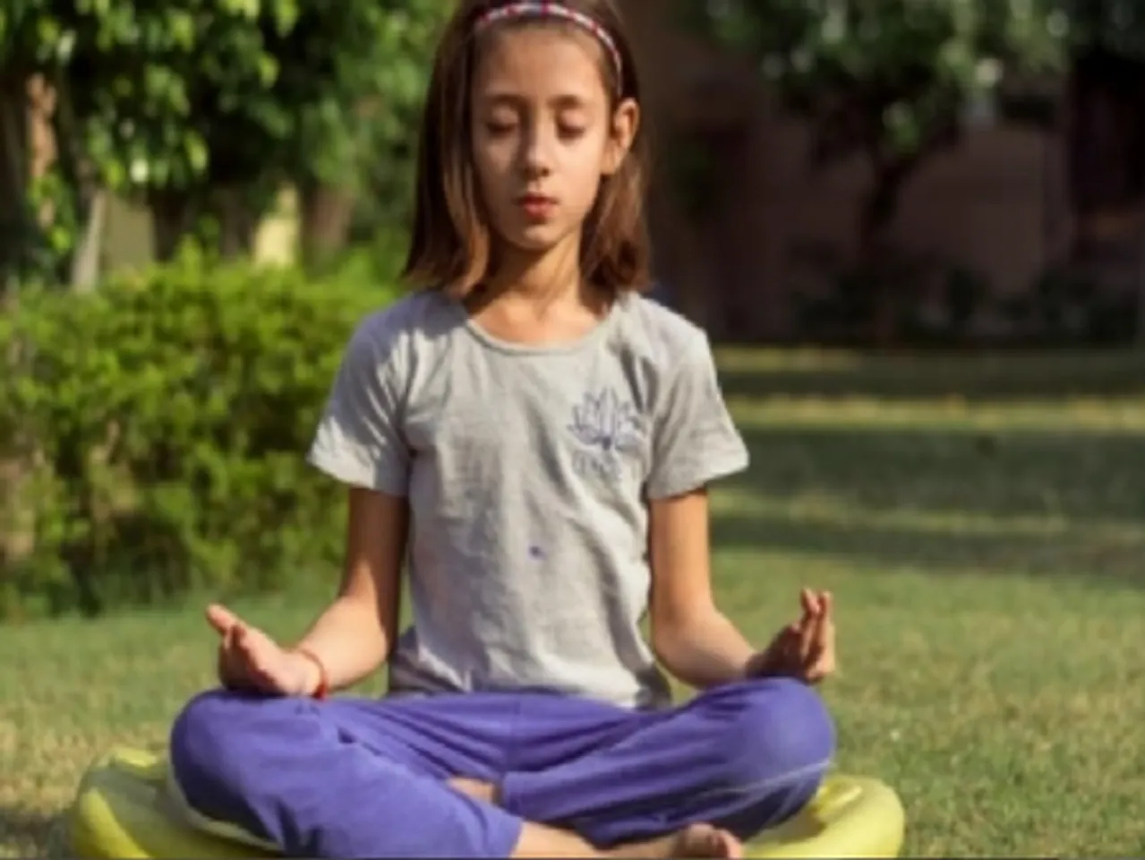 नन्हें-मुन्हें बच्चों के मानसिक और शारीरिक विकास के लिए जरूरी हैं ये तीन आसन, आज से ही करें शुरू