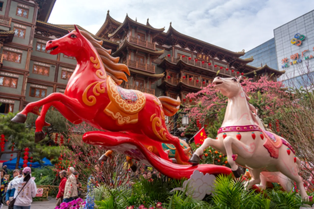 संयुक्त राष्ट्र पर्यावरण कार्यक्रम : घोड़े 'पारिस्थितिकी तंत्र इंजीनियर'