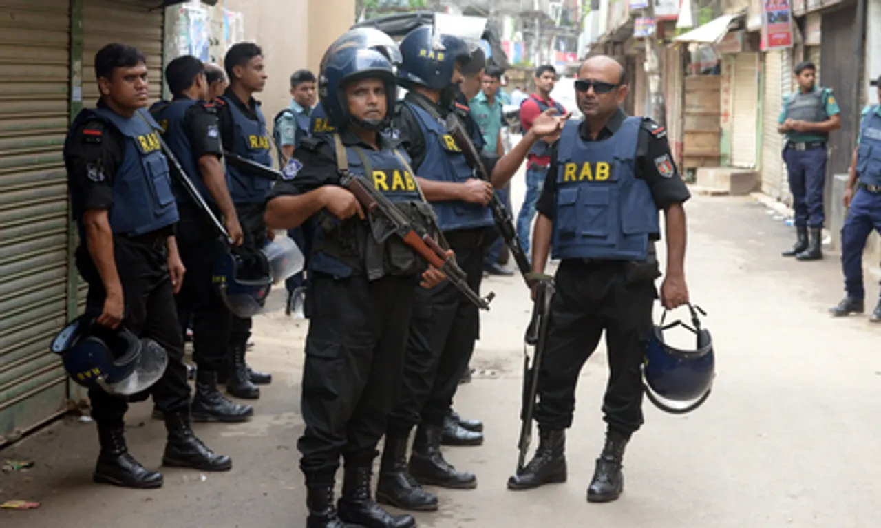 Journalists, students injured in 'anti-drug' operation by Bangladesh Police