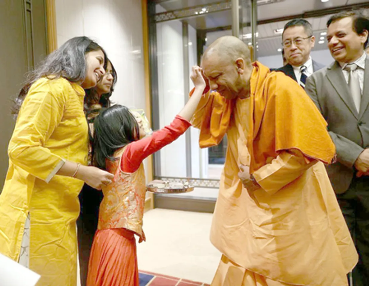 दो दिन के आधिकारिक दौरे पर जापान पहुंचे सीएम योगी