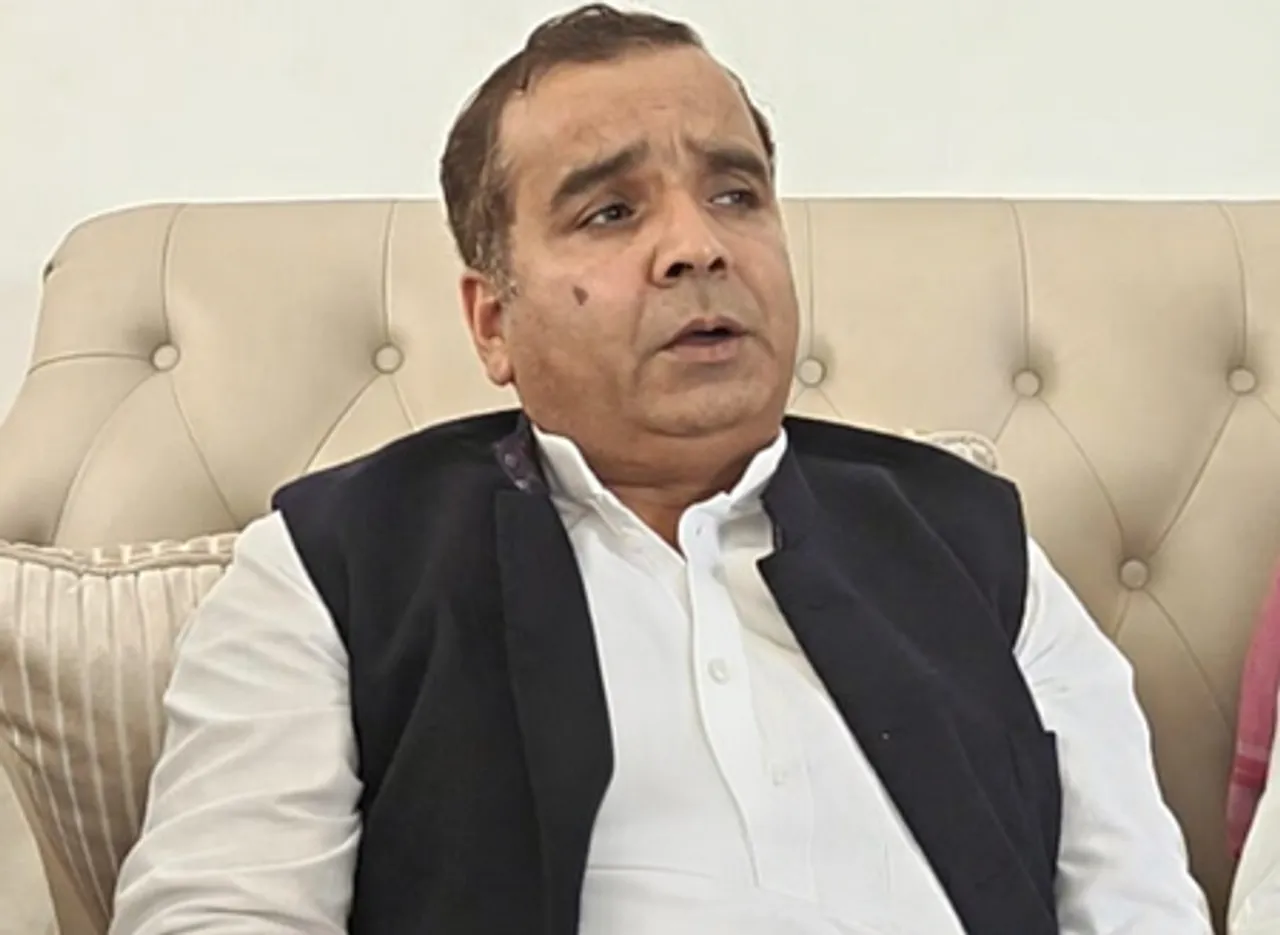 'आप' नेताओं के साथ हुए उत्पीड़न के लिए सरकार को माफी मांगनी चाहिए : सपा सांसद धर्मेंद्र यादव