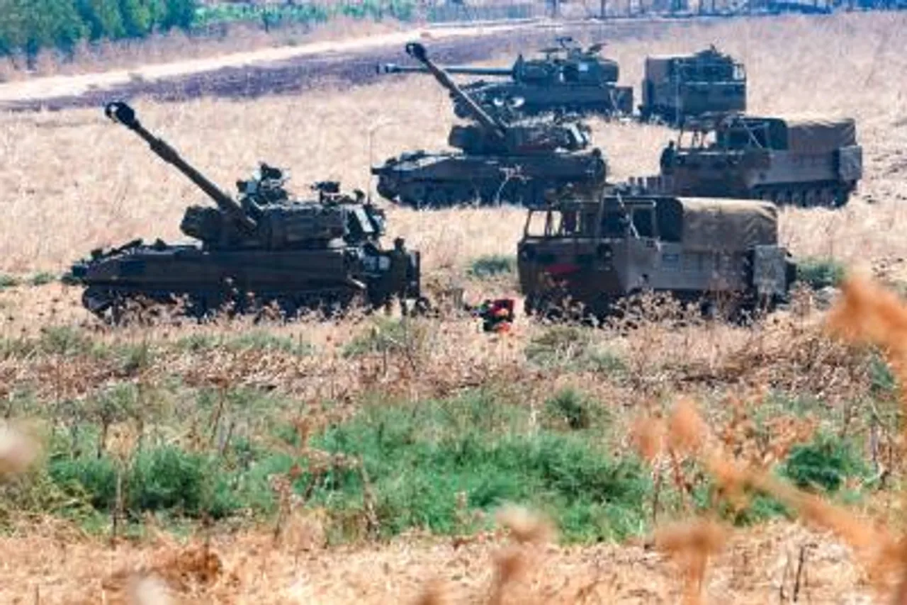 (020919) MIDEAST-ISRAEL-LEBANON-ARTILLERY FIRE