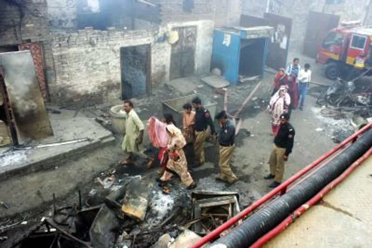 Christian Homes Burned Over Blasphemy Claim in Lahore
