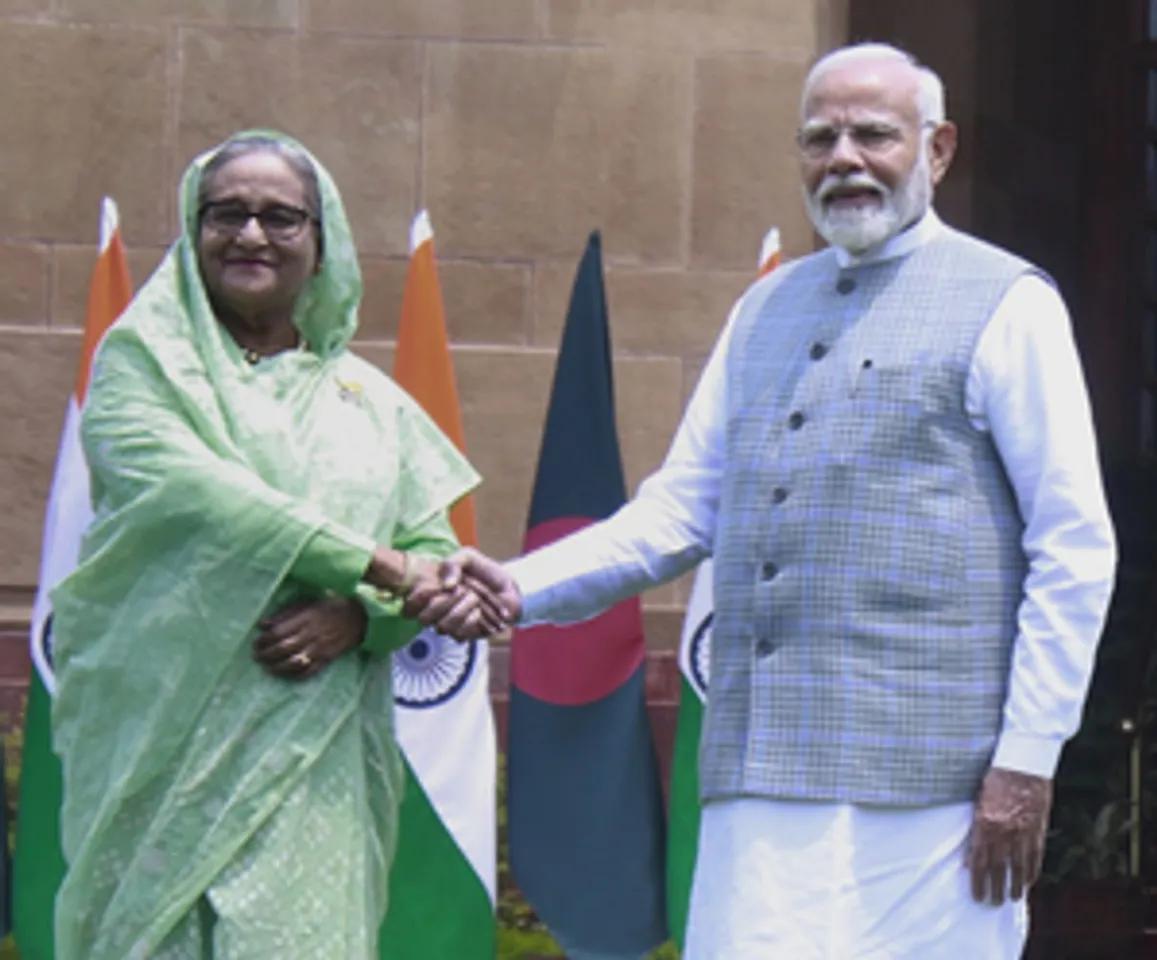 New Delhi:Prime Minister Narendra Modi,shakes hand with Bangladesh Prime Minister Sheikh Hasina