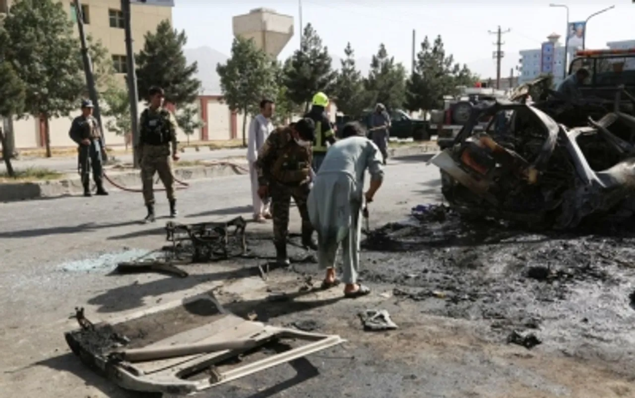 Afghanistan, 7 killed, explosions, hitting public mini-buses,Afghan capital,