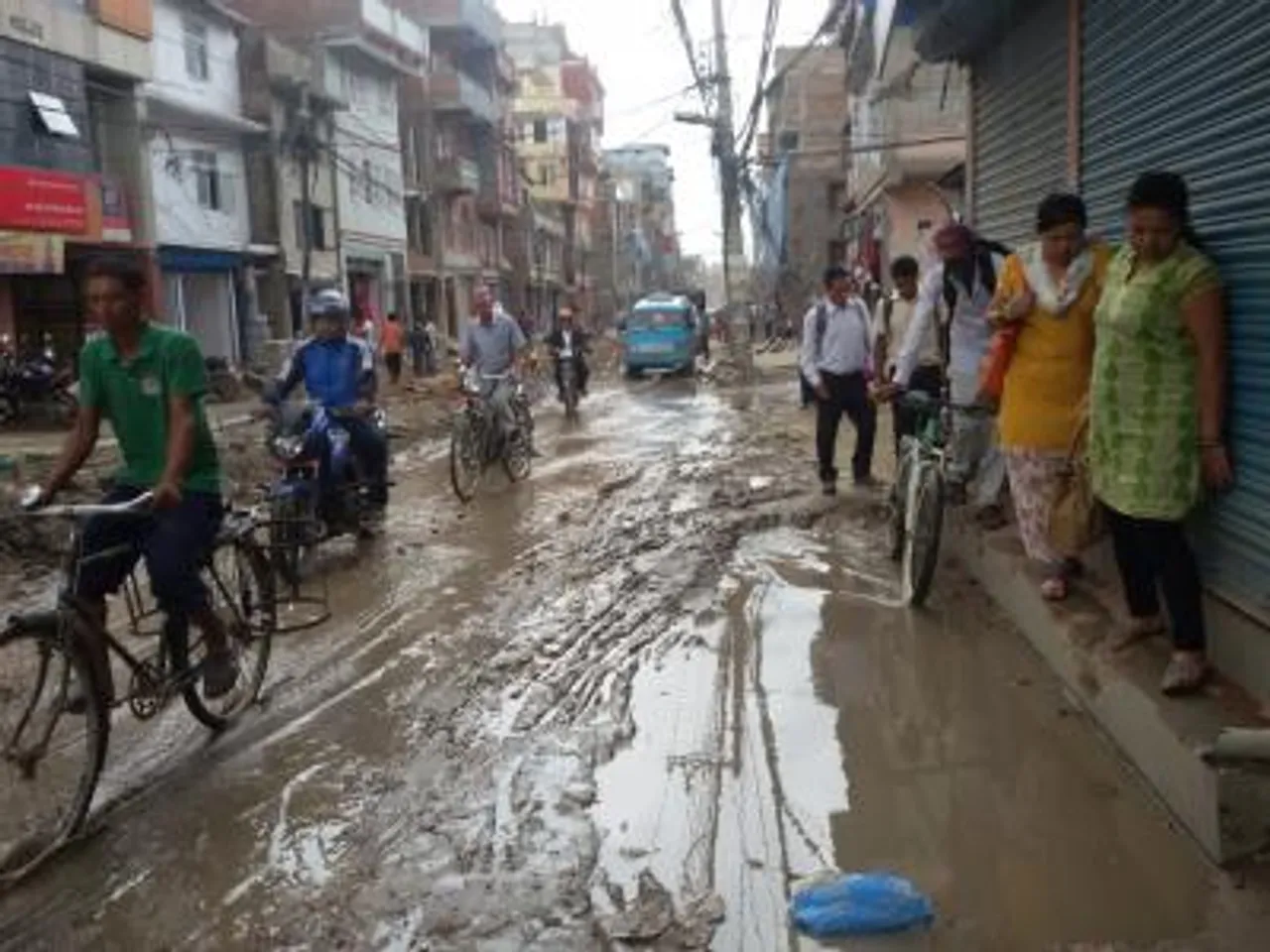 (090814) Kathmandu: Heavy rain