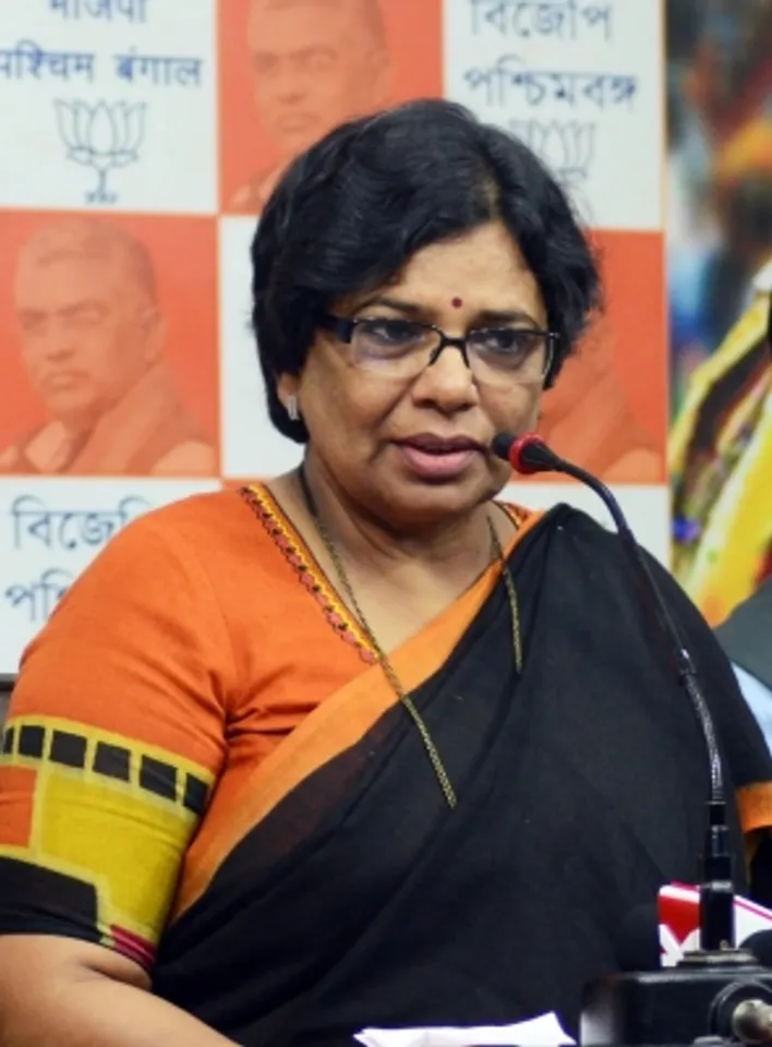 May 2019,Kolkata,BJP Mahila Morcha chief,,press conference,Vijaya Rahatkar, addresses