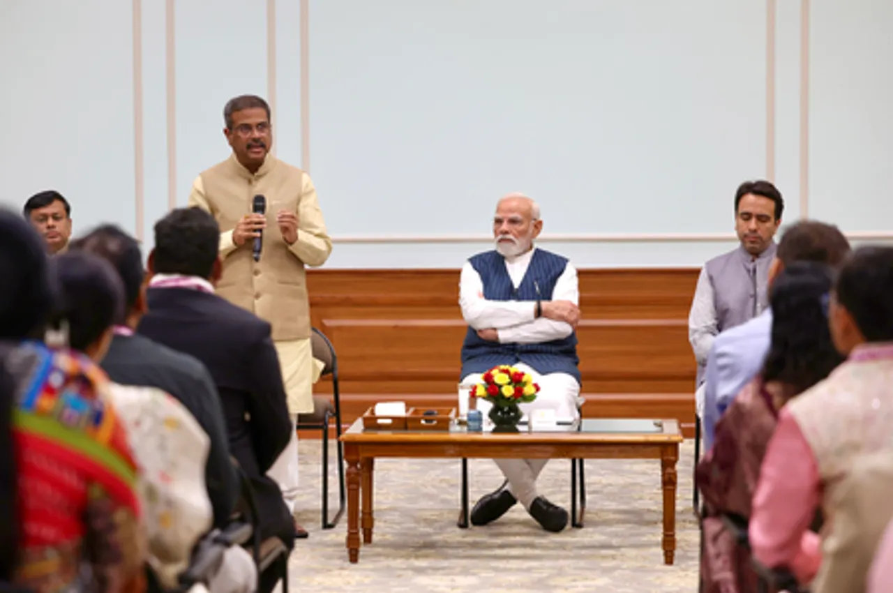 New Delhi: PM Modi interacts with National Awardee Teachers
