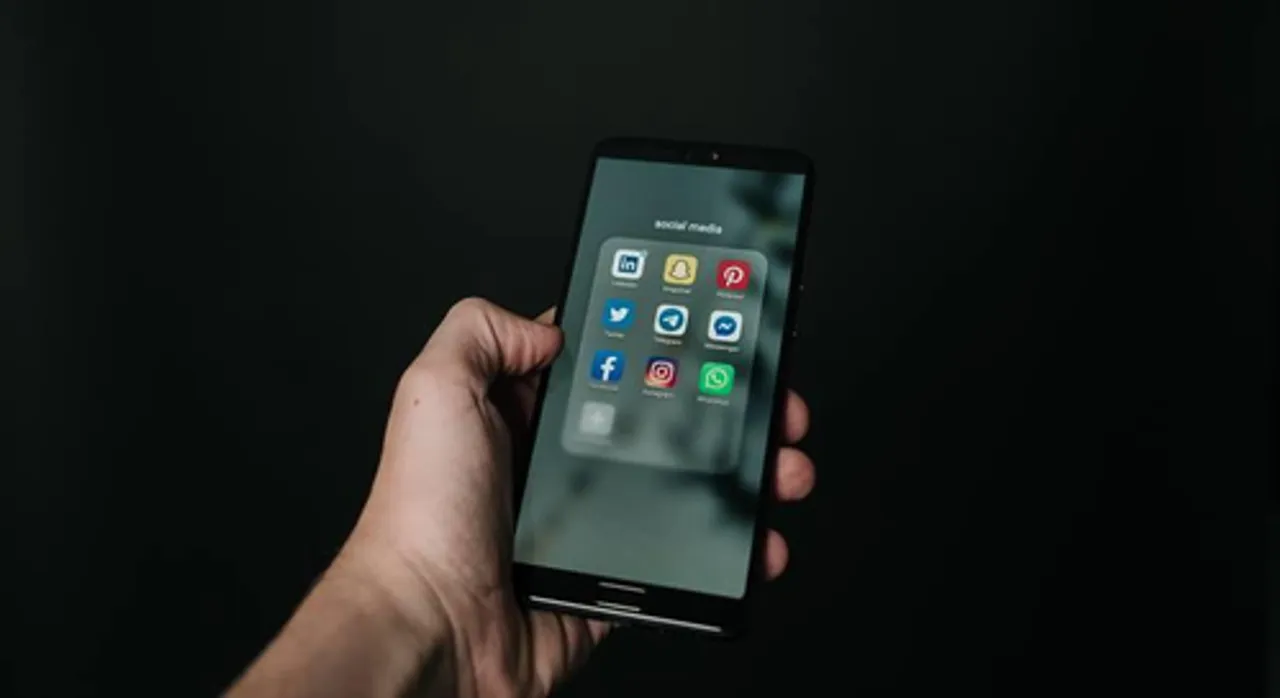 New research exposes the dark side of social media influencers