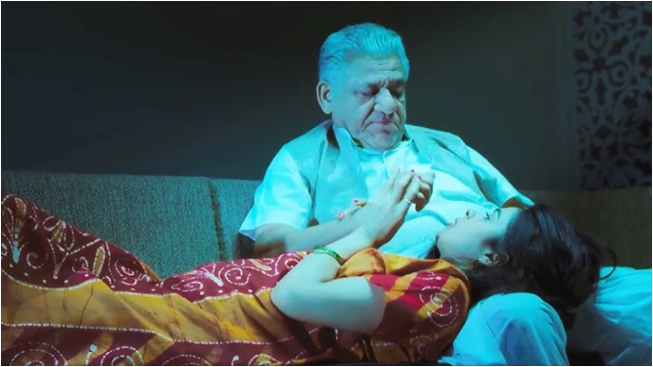 Mallika sherawat om puri Bold Scene (8)