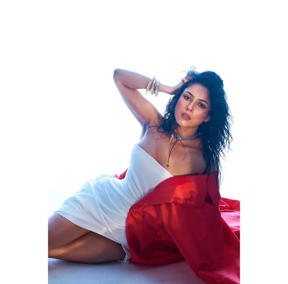 Shehnaaz Gill Bold 1