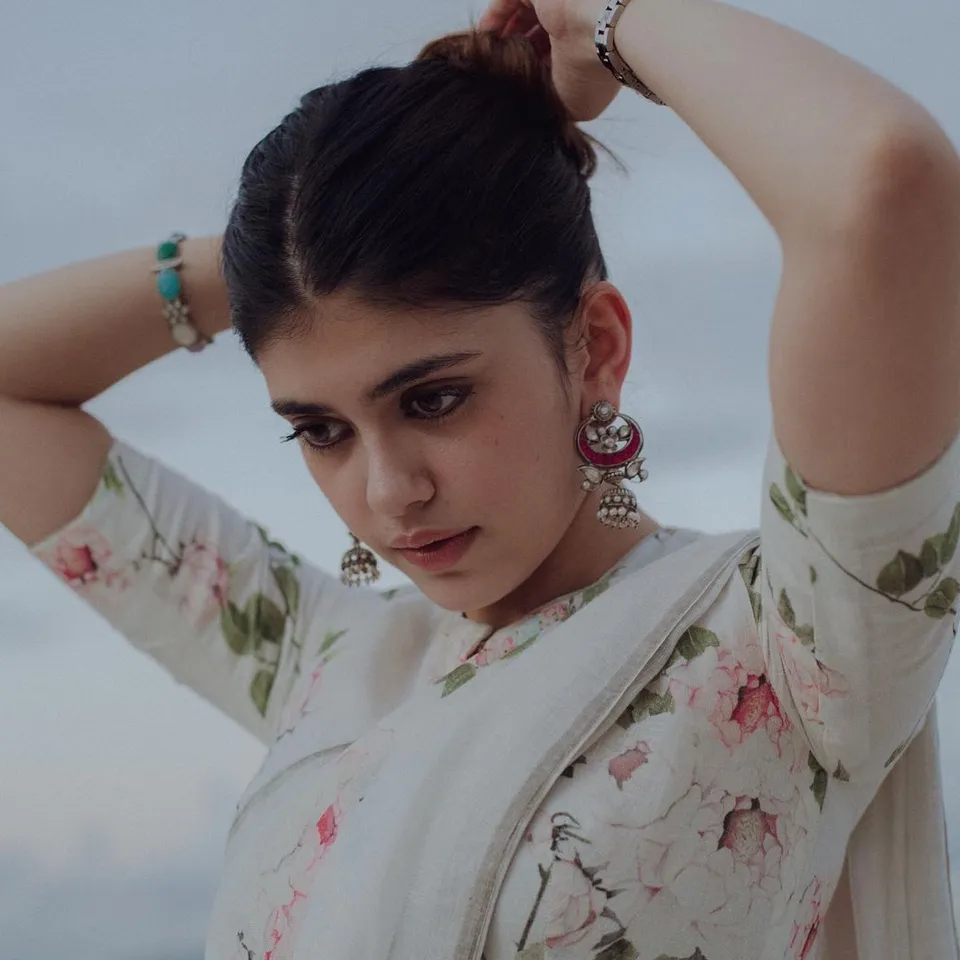Sanjana Sanghi 