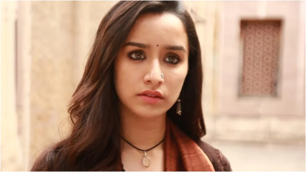 Shraddha Kapoor Aadhaar card