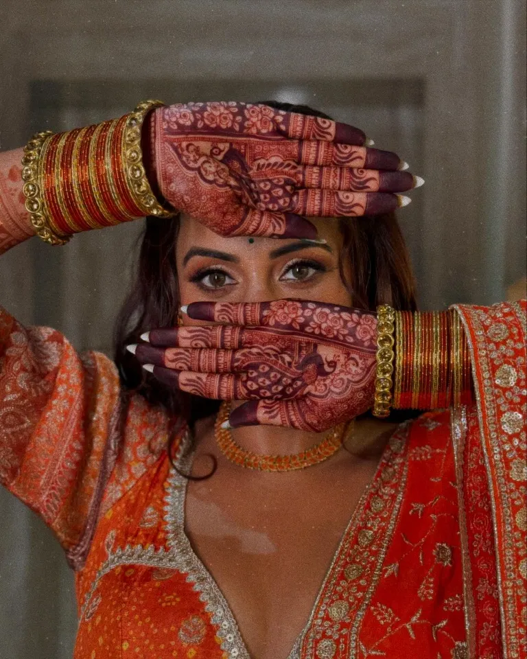 Akshara 22