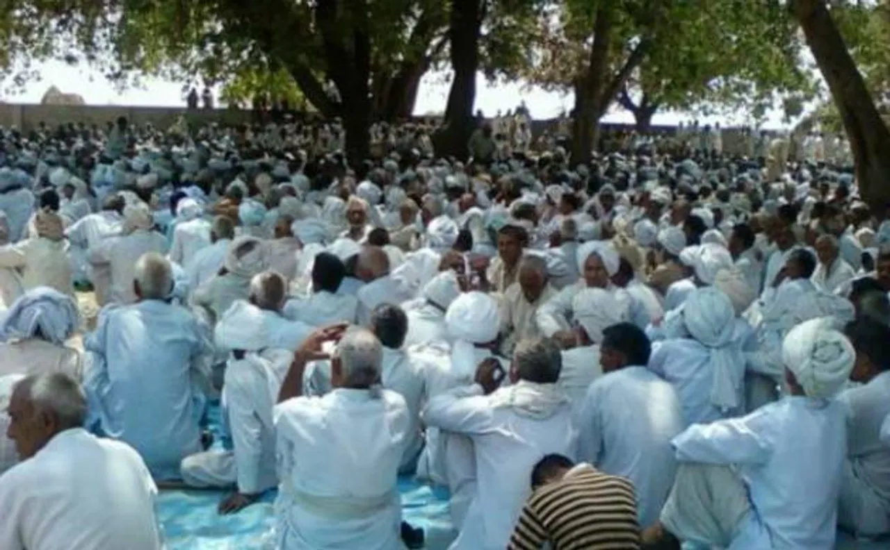 आगरा में पंचायत का अजीबोग़रीब फरमान, दलित युवती को सुनाया गर्भपात का आदेश