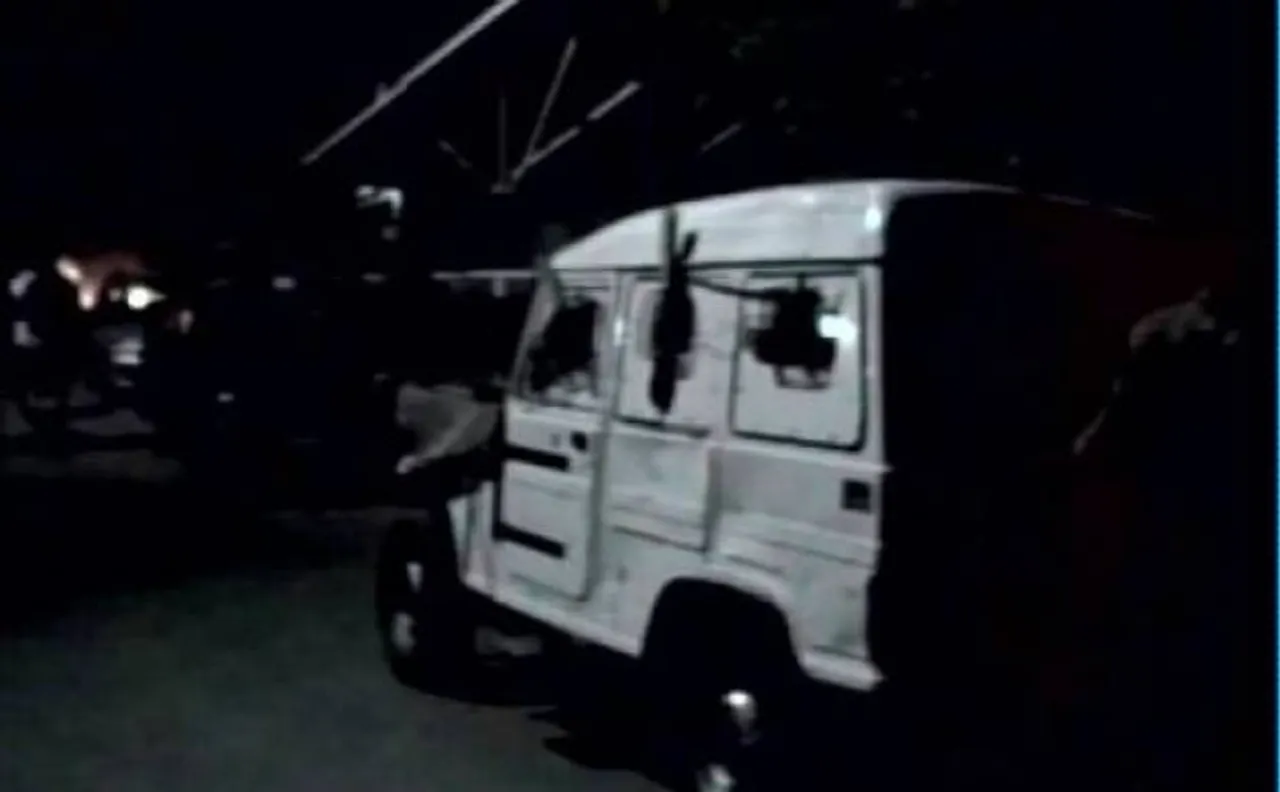 Video: शोपियां में जम्मू पुलिस चेक पोस्ट पर आतंकी हमला, एक पुलिसकर्मी शहीद