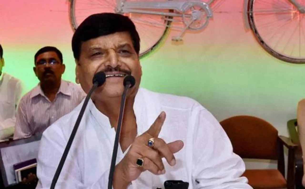 शिवपाल ने भतीजे अखिलेश की दी नसीहत, कहा पिता का सम्मान करें