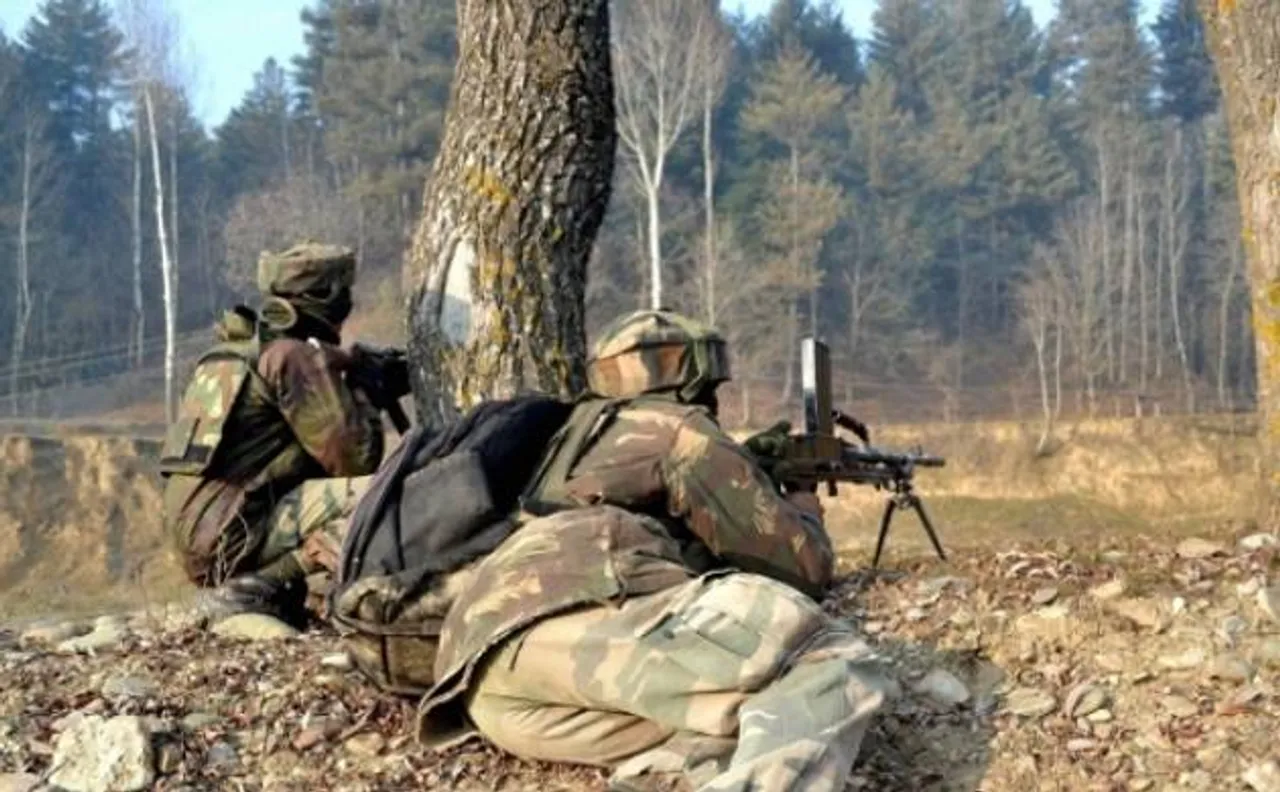 भारतीय सेना ने लिया बदला, पाक रेंजर्स की 4 चौकियां तबाह